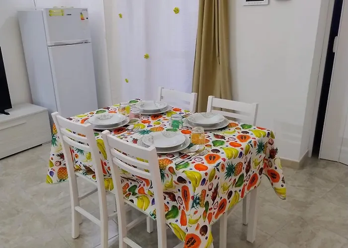 Maura Domus Tatil Evi Corigliano dʼOtranto